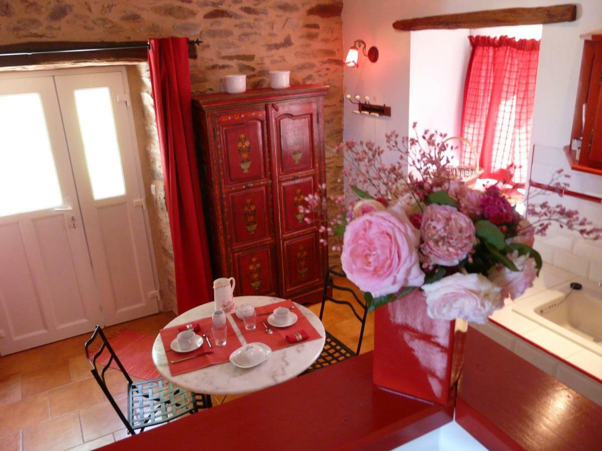 Mont-Roc Chambre D'Hotes Puech Noly Bed & Breakfast エクステリア 写真